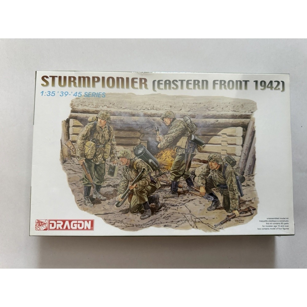 Dragon 6146 Sturmpionier Eastern Front 1942 1:35 Figure Model Kit Sealed